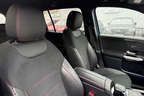 24 of 55 for Mercedes-Benz Glb 220d 4Matic AMG Line Premium 5dr 8G-Tronic