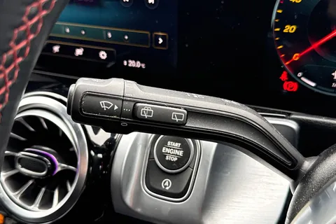 42 of 55 for Mercedes-Benz Glb 220d 4Matic AMG Line Premium 5dr 8G-Tronic