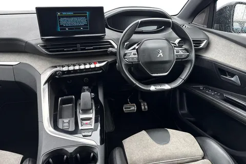 YM71CTY PEUGEOT 3008 1.6 13.2kWh GT e-EAT 4WD Euro 6 (s/s) 5dr Thumbnail #18