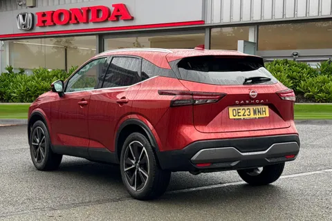 OE23WNH Nissan Qashqai 1.3 DIG-T MHEV Tekna XTRON Euro 6 (s/s) 5dr Thumbnail #3