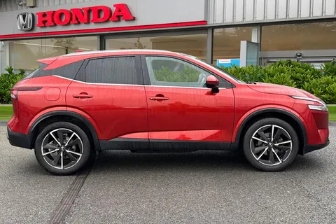 OE23WNH Nissan Qashqai 1.3 DIG-T MHEV Tekna XTRON Euro 6 (s/s) 5dr Thumbnail #4