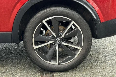 OE23WNH Nissan Qashqai 1.3 DIG-T MHEV Tekna XTRON Euro 6 (s/s) 5dr Thumbnail #14