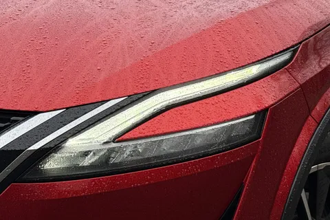 OE23WNH Nissan Qashqai 1.3 DIG-T MHEV Tekna XTRON Euro 6 (s/s) 5dr Thumbnail #27