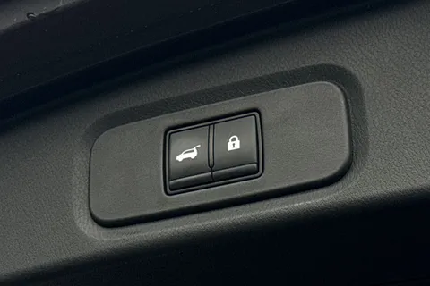 OE23WNH Nissan Qashqai 1.3 DIG-T MHEV Tekna XTRON Euro 6 (s/s) 5dr Thumbnail #33