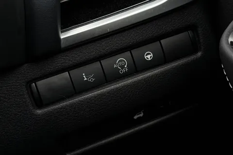 OE23WNH Nissan Qashqai 1.3 DIG-T MHEV Tekna XTRON Euro 6 (s/s) 5dr Thumbnail #40