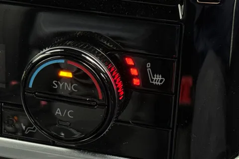 OE23WNH Nissan Qashqai 1.3 DIG-T MHEV Tekna XTRON Euro 6 (s/s) 5dr Thumbnail #50