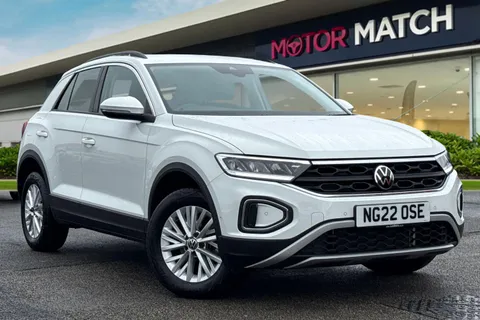 1 of 64 for Volkswagen T-Roc 1.5 TSI Life Euro 6 (s/s) 5dr