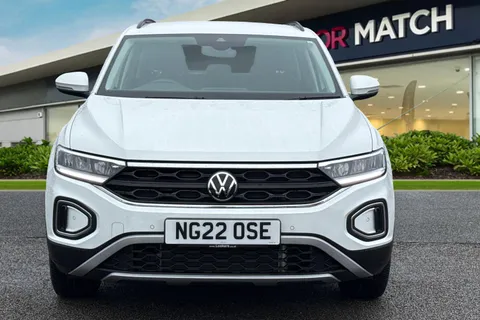 6 of 64 for Volkswagen T-Roc 1.5 TSI Life Euro 6 (s/s) 5dr
