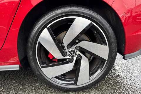 KR75XEE Volkswagen Golf 2.0 TSI 265 GTI 5dr DSG Thumbnail #12