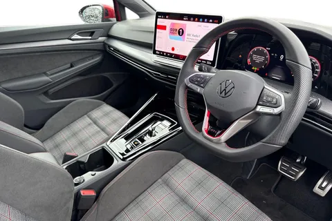 KR75XEE Volkswagen Golf 2.0 TSI 265 GTI 5dr DSG Thumbnail #15