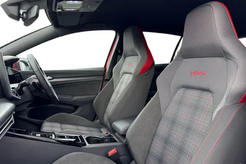 KR75XEE Volkswagen Golf 2.0 TSI 265 GTI 5dr DSG Thumbnail #17