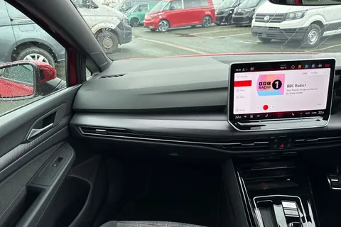 KR75XEE Volkswagen Golf 2.0 TSI 265 GTI 5dr DSG Thumbnail #21