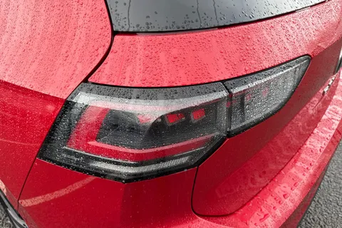 KR75XEE Volkswagen Golf 2.0 TSI 265 GTI 5dr DSG Thumbnail #26