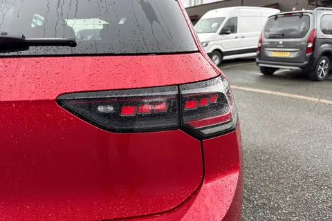 KR75XEE Volkswagen Golf 2.0 TSI 265 GTI 5dr DSG Thumbnail #27