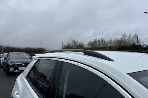 29 of 64 for Volkswagen T-Roc 1.5 TSI Life Euro 6 (s/s) 5dr