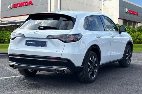 MT25YLY Honda ZR-V 2.0 eHEV Advance 5dr CVT Thumbnail #9