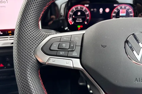 KR75XEE Volkswagen Golf 2.0 TSI 265 GTI 5dr DSG Thumbnail #44