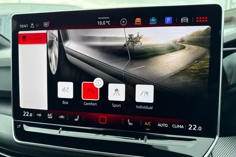 KR75XEE Volkswagen Golf 2.0 TSI 265 GTI 5dr DSG Thumbnail #47