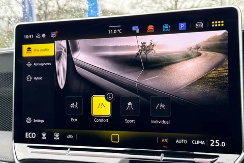 GL25HJU Volkswagen Tiguan 1.5 TSI eHybrid Match 5dr DSG | Rear View Camera | Adaptive Cruise Control Thumbnail #29