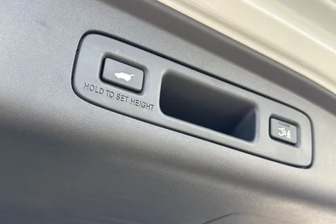 MT25YLY Honda ZR-V 2.0 eHEV Advance 5dr CVT Thumbnail #28