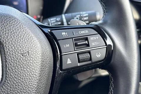 MT25YLY Honda ZR-V 2.0 eHEV Advance 5dr CVT Thumbnail #41