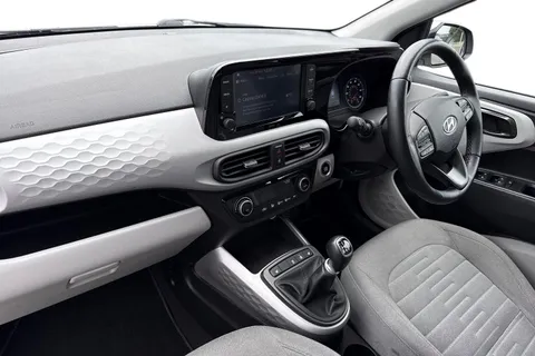 MC72NFT Hyundai I10 1.2 Premium Euro 6 (s/s) 5dr Thumbnail #16