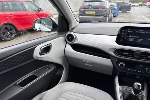 MC72NFT Hyundai I10 1.2 Premium Euro 6 (s/s) 5dr Thumbnail #21