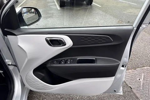 MC72NFT Hyundai I10 1.2 Premium Euro 6 (s/s) 5dr Thumbnail #22