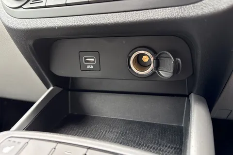 MC72NFT Hyundai I10 1.2 Premium Euro 6 (s/s) 5dr Thumbnail #50