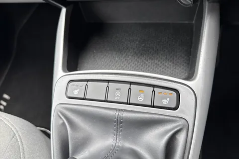 MC72NFT Hyundai I10 1.2 Premium Euro 6 (s/s) 5dr Thumbnail #52