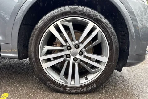 DC18XEO Audi Q5 2.0 TDI 40 S line S Tronic quattro Euro 6 (s/s) 5dr Thumbnail #24