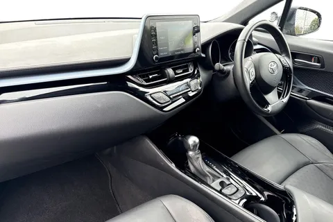 KV21HXL Toyota C-Hr 1.8 VVT-h Design CVT Euro 6 (s/s) 5dr Thumbnail #16