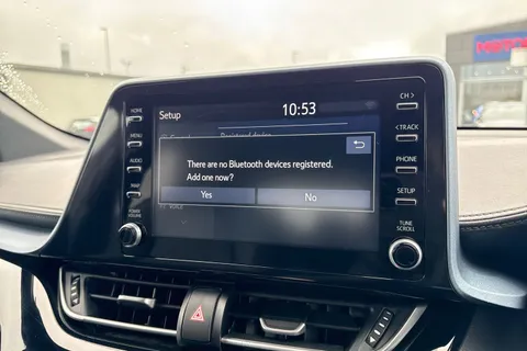 KV21HXL Toyota C-Hr 1.8 VVT-h Design CVT Euro 6 (s/s) 5dr Thumbnail #49