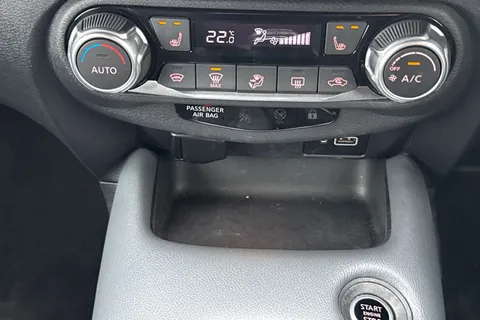 NL22VNT Nissan Juke 1.0 DIG-T Tekna Euro 6 (s/s) 5dr Thumbnail #20