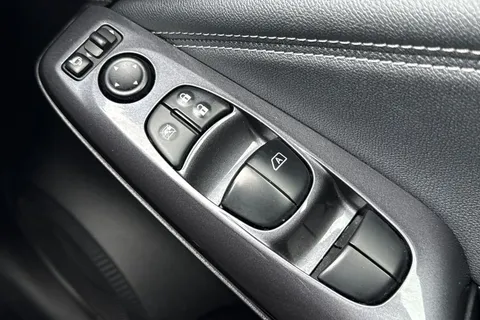 NL22VNT Nissan Juke 1.0 DIG-T Tekna Euro 6 (s/s) 5dr Thumbnail #36