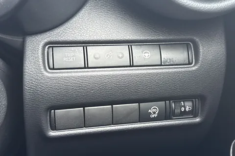 NL22VNT Nissan Juke 1.0 DIG-T Tekna Euro 6 (s/s) 5dr Thumbnail #37