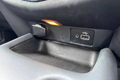 NL22VNT Nissan Juke 1.0 DIG-T Tekna Euro 6 (s/s) 5dr Thumbnail #44