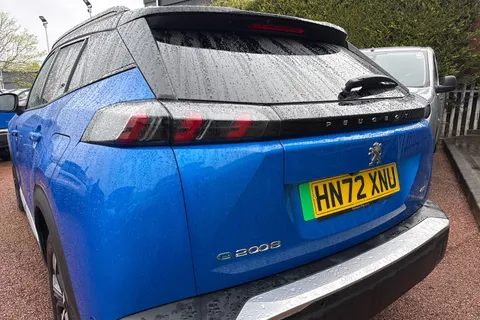HN72XNU PEUGEOT e-2008 50kWh GT Auto 5dr (7kW Charger) Thumbnail #8