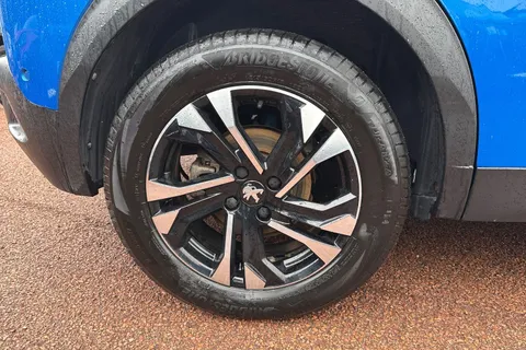 HN72XNU PEUGEOT e-2008 50kWh GT Auto 5dr (7kW Charger) Thumbnail #11