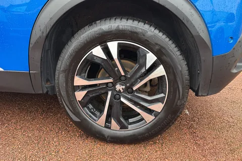 HN72XNU PEUGEOT e-2008 50kWh GT Auto 5dr (7kW Charger) Thumbnail #12