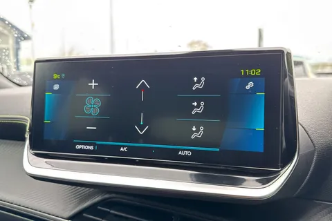 HN72XNU PEUGEOT e-2008 50kWh GT Auto 5dr (7kW Charger) Thumbnail #22