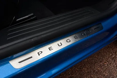 HN72XNU PEUGEOT e-2008 50kWh GT Auto 5dr (7kW Charger) Thumbnail #26