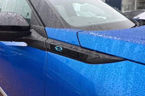 HN72XNU PEUGEOT e-2008 50kWh GT Auto 5dr (7kW Charger) Thumbnail #29