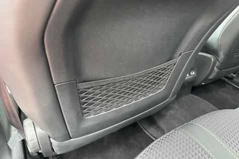 HN72XNU PEUGEOT e-2008 50kWh GT Auto 5dr (7kW Charger) Thumbnail #38