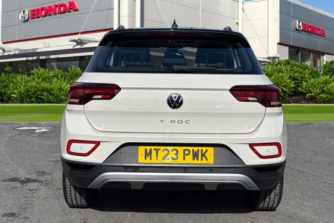 MT23PWK Volkswagen T-Roc 1.0 TSI Life 5dr Thumbnail #6