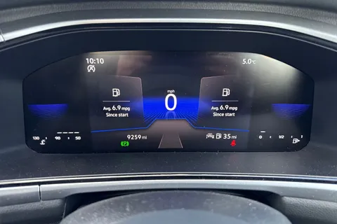 MT23PWK Volkswagen T-Roc 1.0 TSI Life 5dr Thumbnail #19