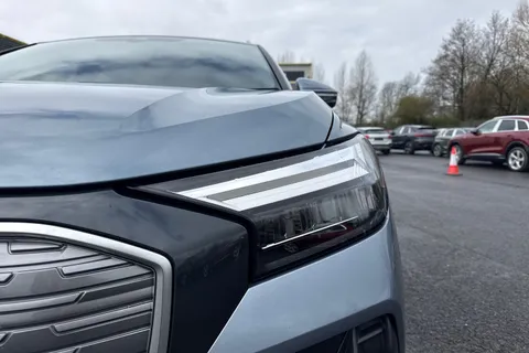 25 of 66 for Audi Q4 e-tron Q4 Sport 45 e-tron 210,00 kW