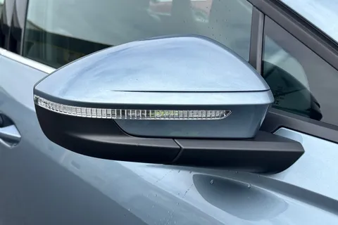 29 of 66 for Audi Q4 e-tron Q4 Sport 45 e-tron 210,00 kW