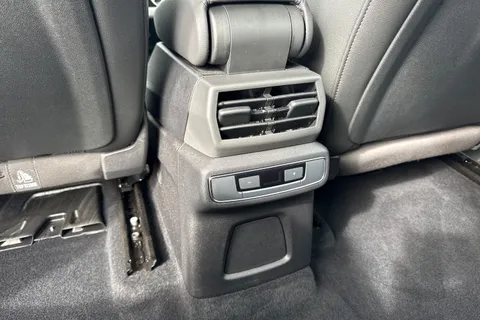 40 of 66 for Audi Q4 e-tron Q4 Sport 45 e-tron 210,00 kW