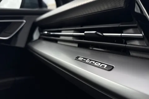 45 of 66 for Audi Q4 e-tron Q4 Sport 45 e-tron 210,00 kW